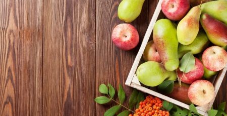 Image of fresh apples and pears 