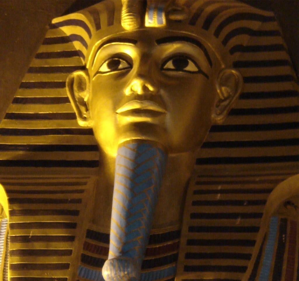 Golden burial mask of King Tutankhamun