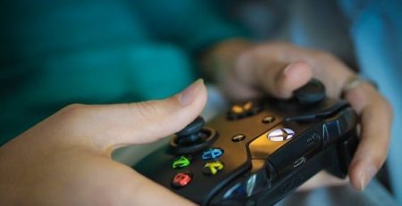 New Research Finds Video Games May Actually Make You Smarter