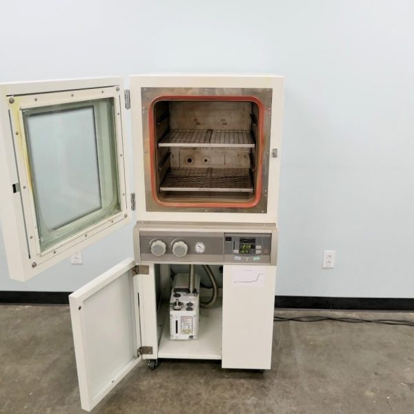 Yamato DP43 Vacuum Drying Oven - The Lab World Group