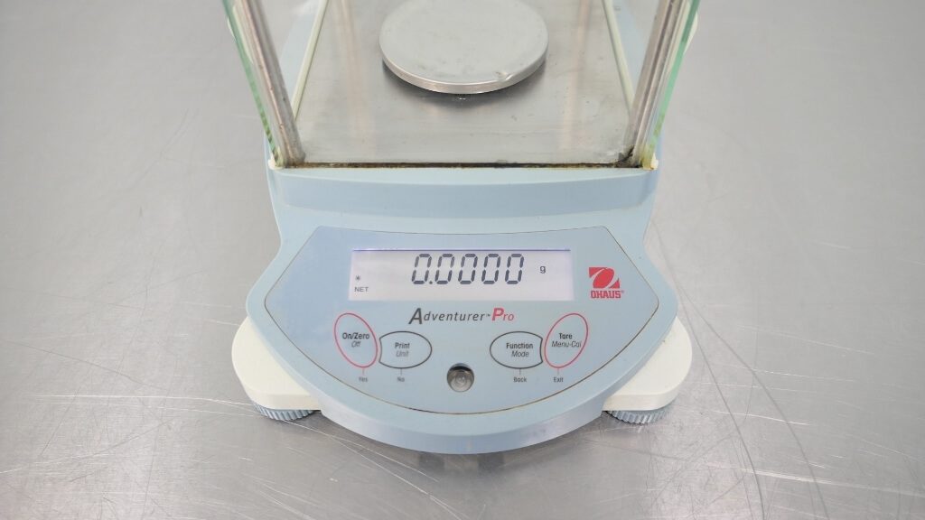 Ohaus Adventurer Pro Analytical Balance AV264C