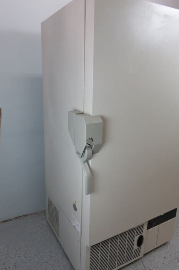 Thermo Scientific IsoTemp Basic 86 Freezer