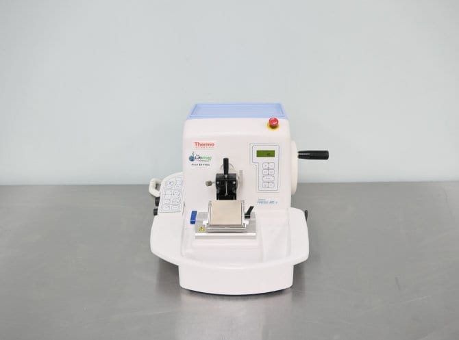 Shandon Finesse ME Plus Microtome