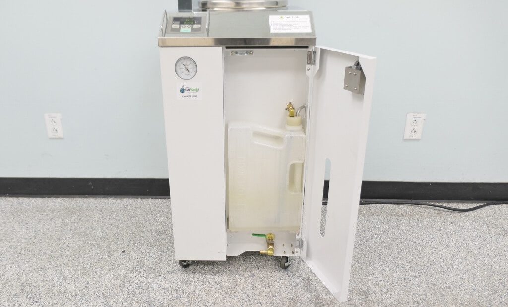 Yamato Sterilizer SM511 The Lab World Group
