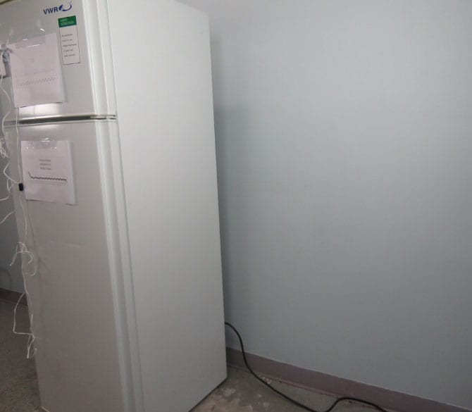 VWR 4° Lab Refrigerator Freezer Combo