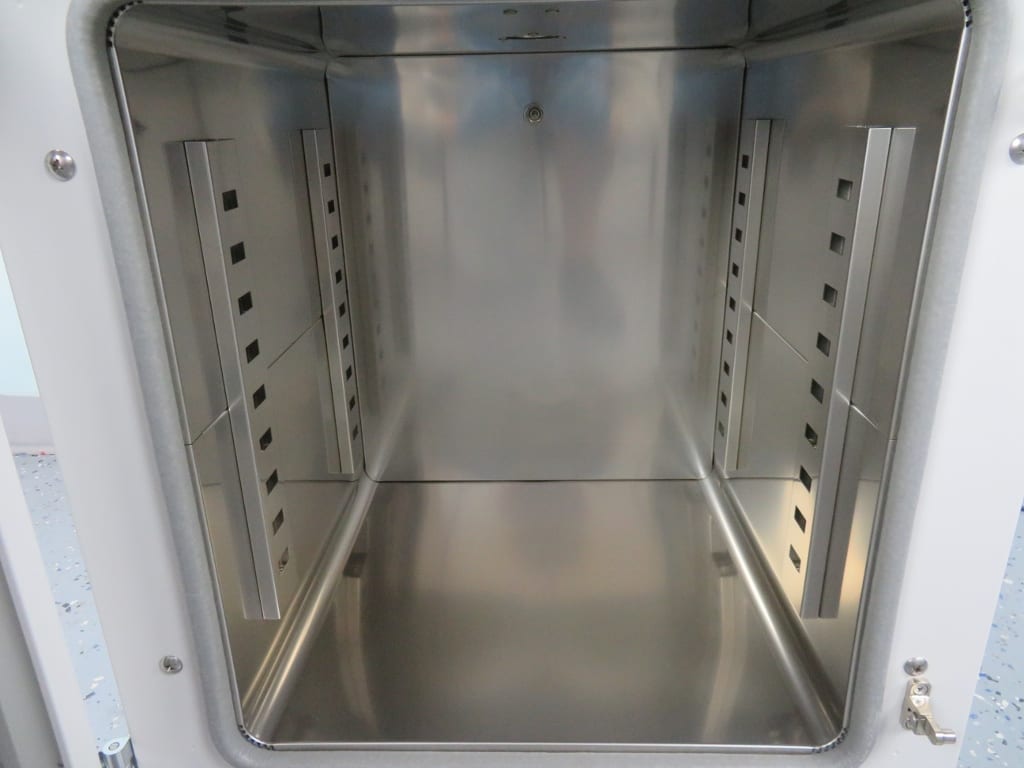 Gravity Convection Lab Oven Unused Scratch Model