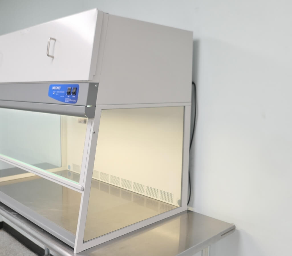 Labconco Purifier Clean Bench 4ft The Lab World Group