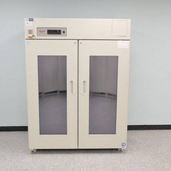 sanyo 5 cu ft refrigerator