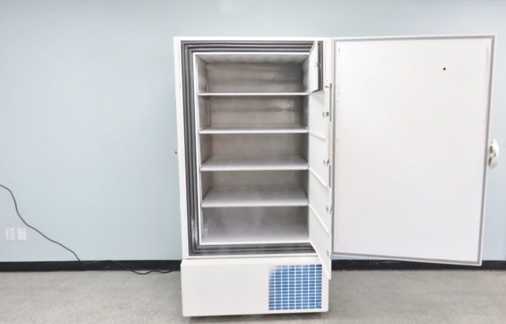 Freezer ex ☆ VWR -86C Ultra Low Temperature Freezer - 23 cu ft