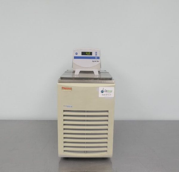 Thermo Neslab RTE 10 Recirculating Chiller Thermo Neslab RTE 10 Recirculating Chiller