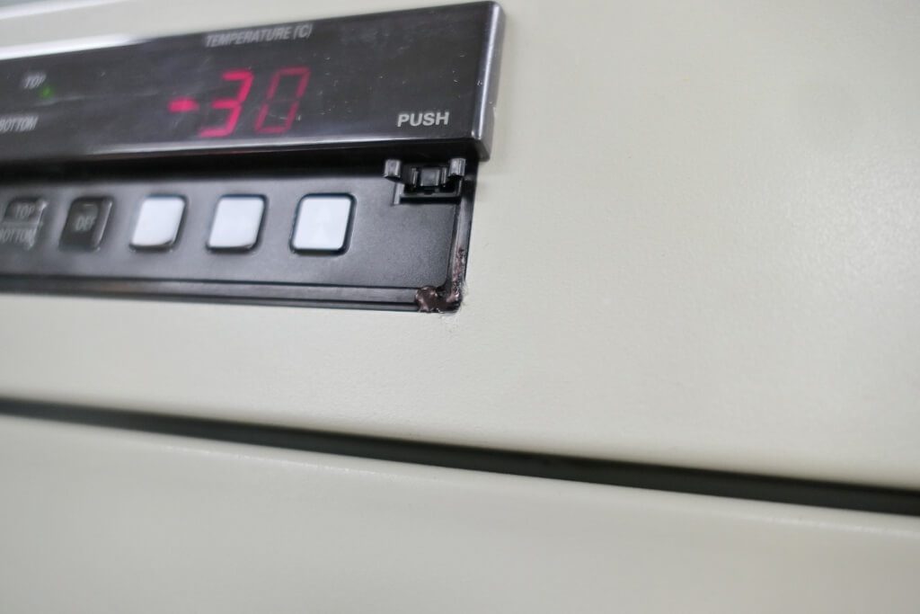 Sanyo Lab Freezer 30°C Double Door The Lab World Group