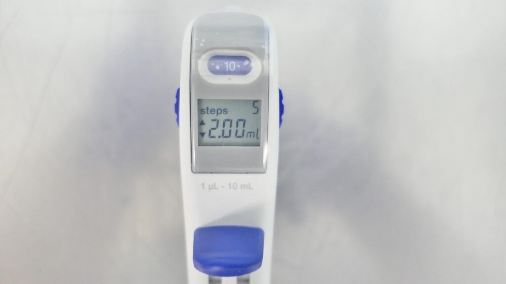 Eppendorf Repeater M4 Multi Dispenser Pipette The Lab World Group