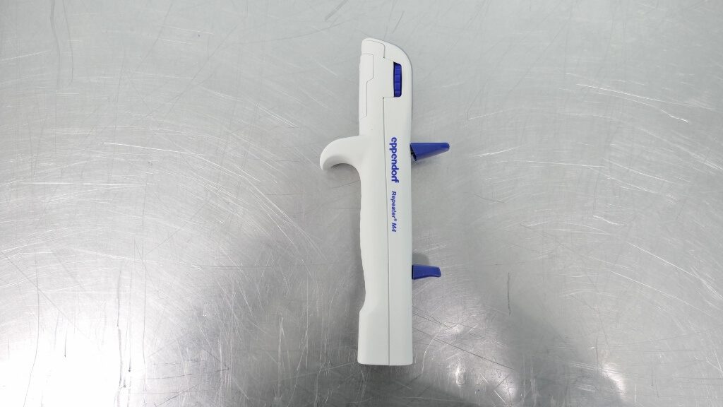 Eppendorf Repeater M4 Multi Dispenser Pipette The Lab World Group