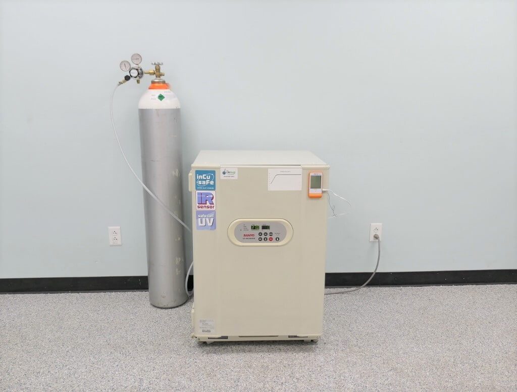Sanyo C02 Incubator MCO-18AIC - The Lab World Group Sanyo C02 Incubator MCO-18AIC - The Lab World Group