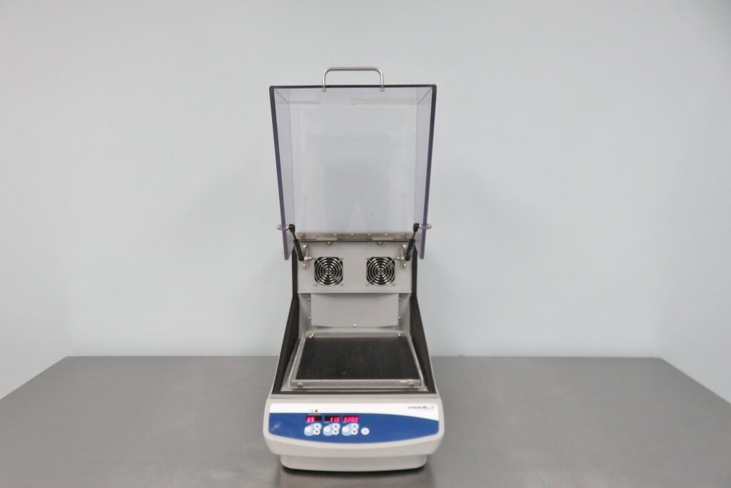 VWR Incubating Orbital Shaker