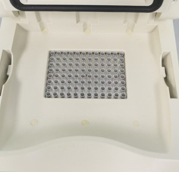 Biorad T100 Thermal Cycler - The Lab World Group Biorad T100 Thermal Cycler - The Lab World Group