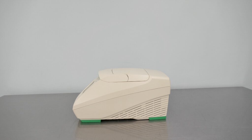 Biorad T100 Thermal Cycler - The Lab World Group Biorad T100 Thermal Cycler - The Lab World Group