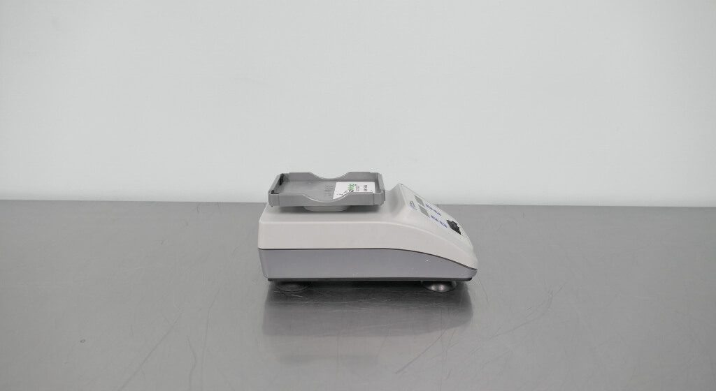 Fisher Plate Vortexer The Lab World Group