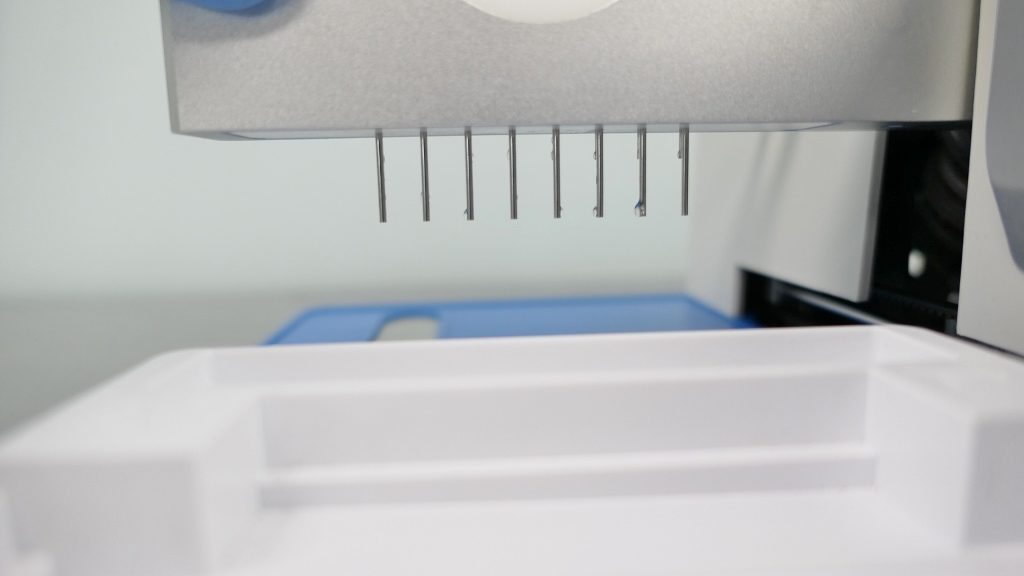 Accuris Microplate Washer 2021 The Lab World Group