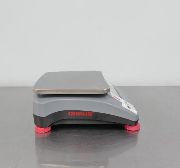 【Ohaus】 Ranger 3000 R31PE30JP 軽量スケール Ohaus Ranger 3000 - Nicol Scales
