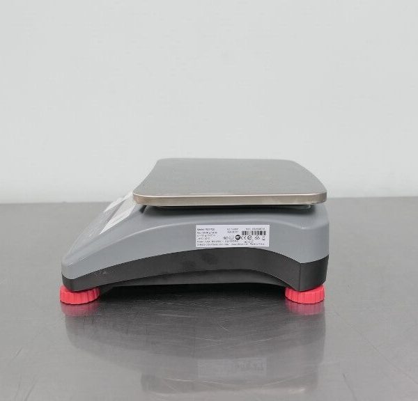 【Ohaus】 Ranger 3000 R31PE30JP 軽量スケール Ranger™ Count 3000 | OHAUS