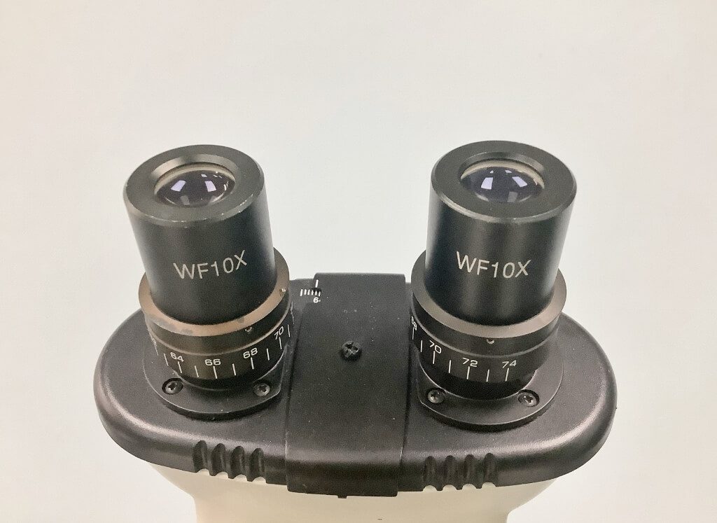 フィルムカメラ LEICA CME Leica CME Microscope | 4x, 10x, 40x, 100x Oil Objectives