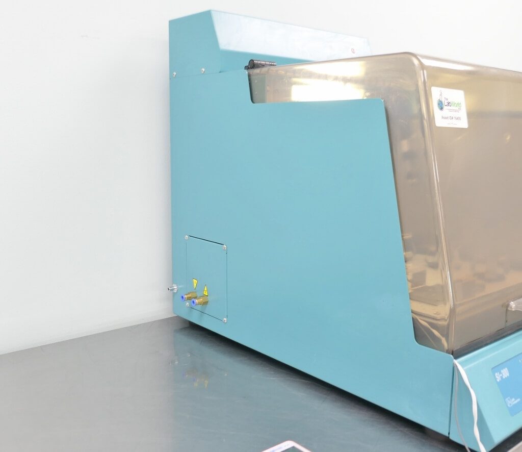 Lab Companion Incubator Shaker SI300 The Lab World Group
