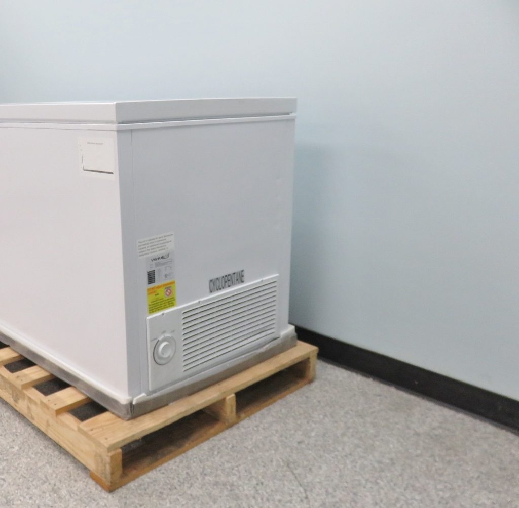 Lab Chest Freezer 20C 2024 Unused The Lab World Group