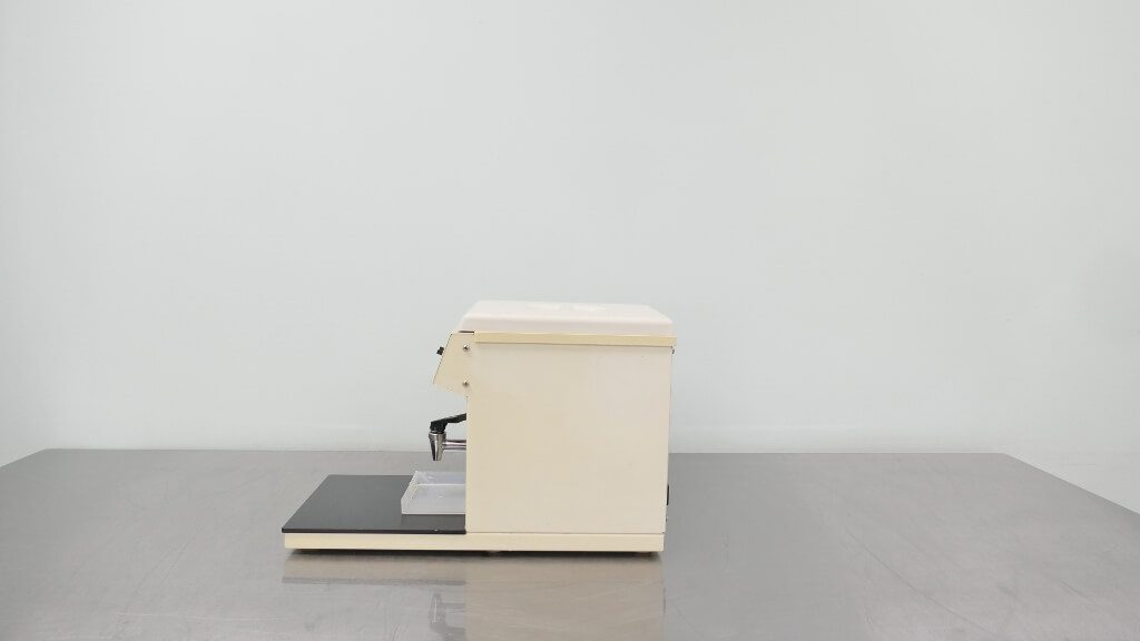 Paraffin Wax Dispenser Leica EG1120 The Lab World Group