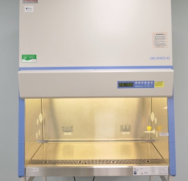 Thermo Scientific 1300 Series A2 Hood