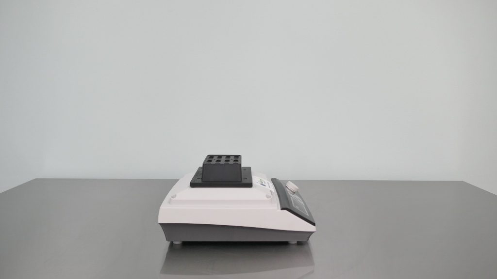 Thermo Scientific Heat Block Shaking Bath The Lab World Group