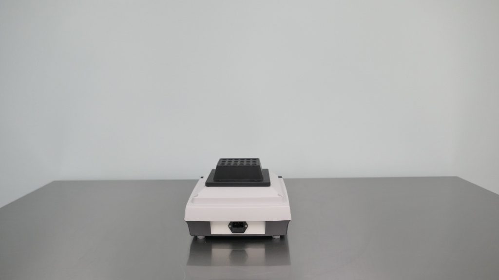 Thermo Scientific Heat Block Shaking Bath The Lab World Group