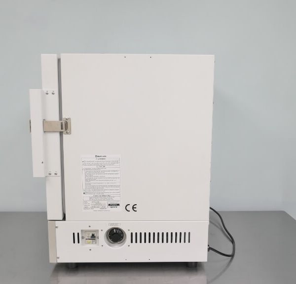 Yamato Drying Oven DX402C - The Lab World Group