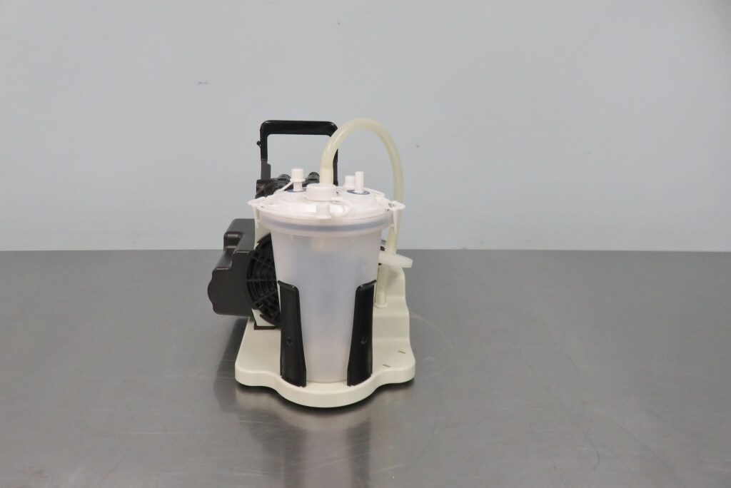 Welch 1515A Thermocouple Vacuum Gauge - Portable, 0-5000 Micron Range With Recorder Output
