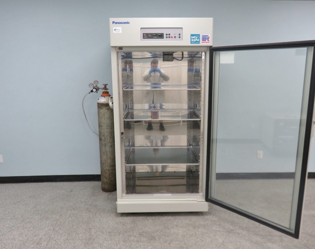Sanyo CO2 Incubator MCO-80IC - The Lab World Group