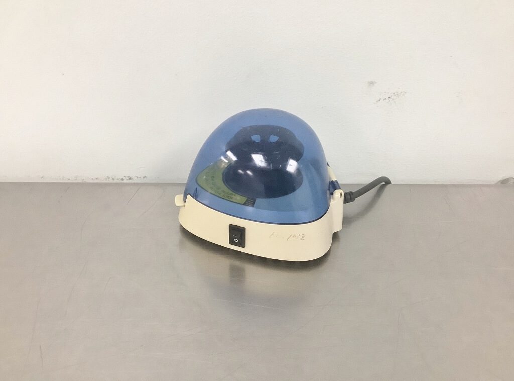 Mini Centrifuge C1301 - The Lab World Group