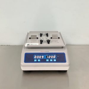 Thermo 88880023 compact digital microplate shaker