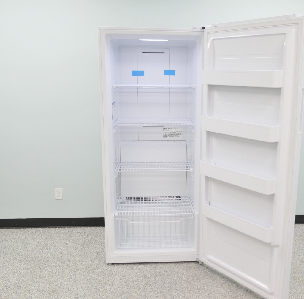 thermo-fridge-open-27860.jpg