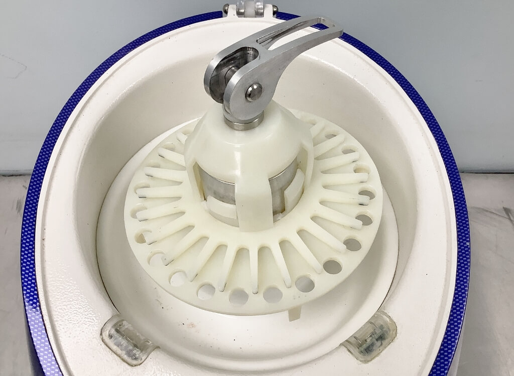 MP FastPrep 24 5G Homogenizer - The Lab World Group