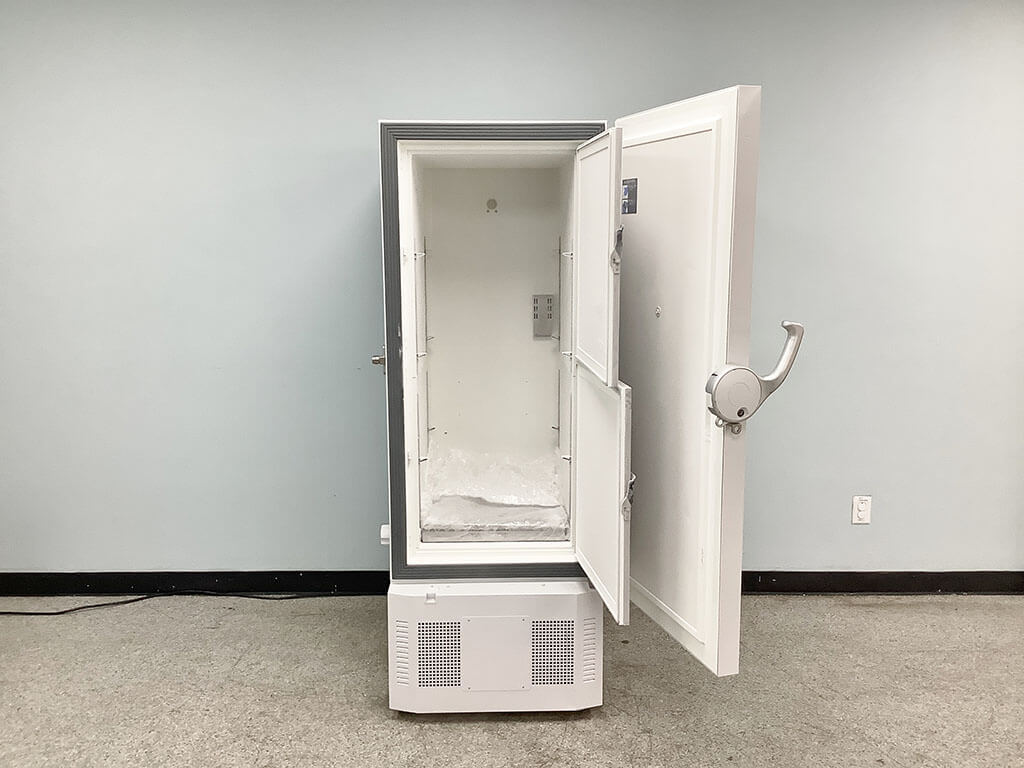 PHCBI -86 TwinGuard Upright Freezer