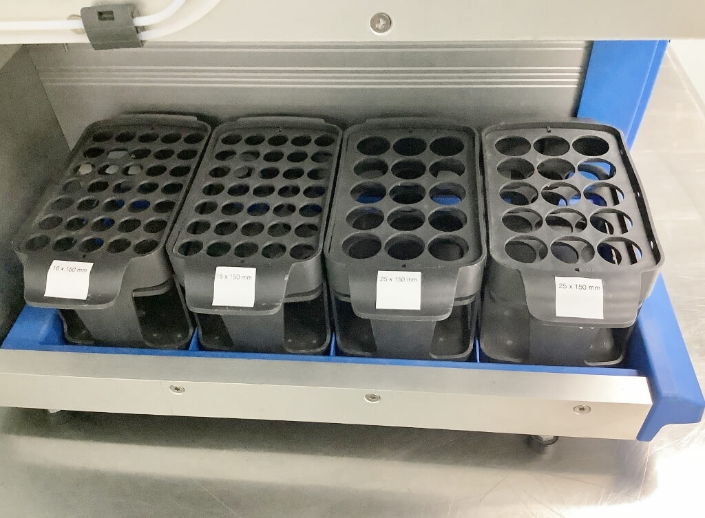 Biotage Isolera Prime Flash Chromatography System - The Lab World Group
