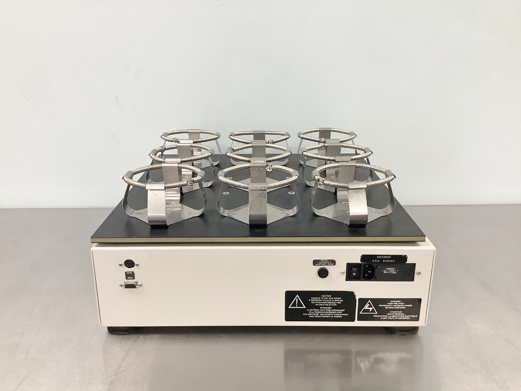 Innova 2000 Platform Shaker New Brunswick