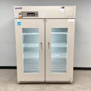 Phcbi double door lab fridge