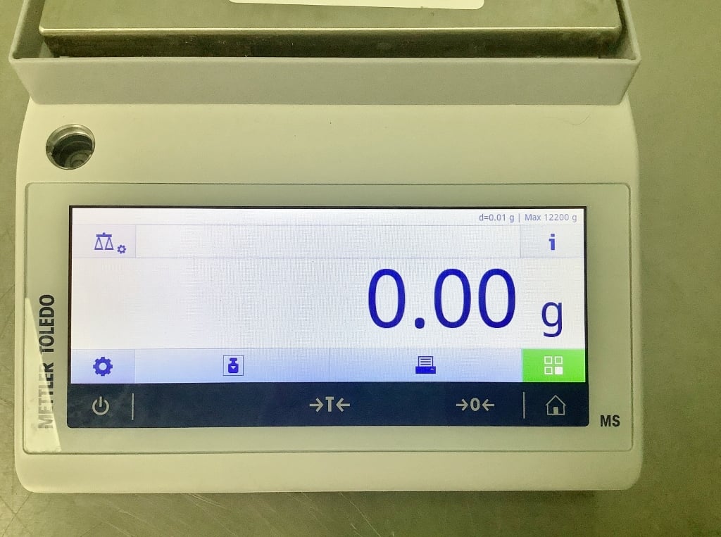 Mettler Toledo Precision Touch Screen Balance - The Lab World Group