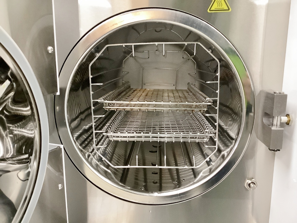 Lab Autoclave In Wall Benchtop Laboratory Autoclave - The Lab World Group